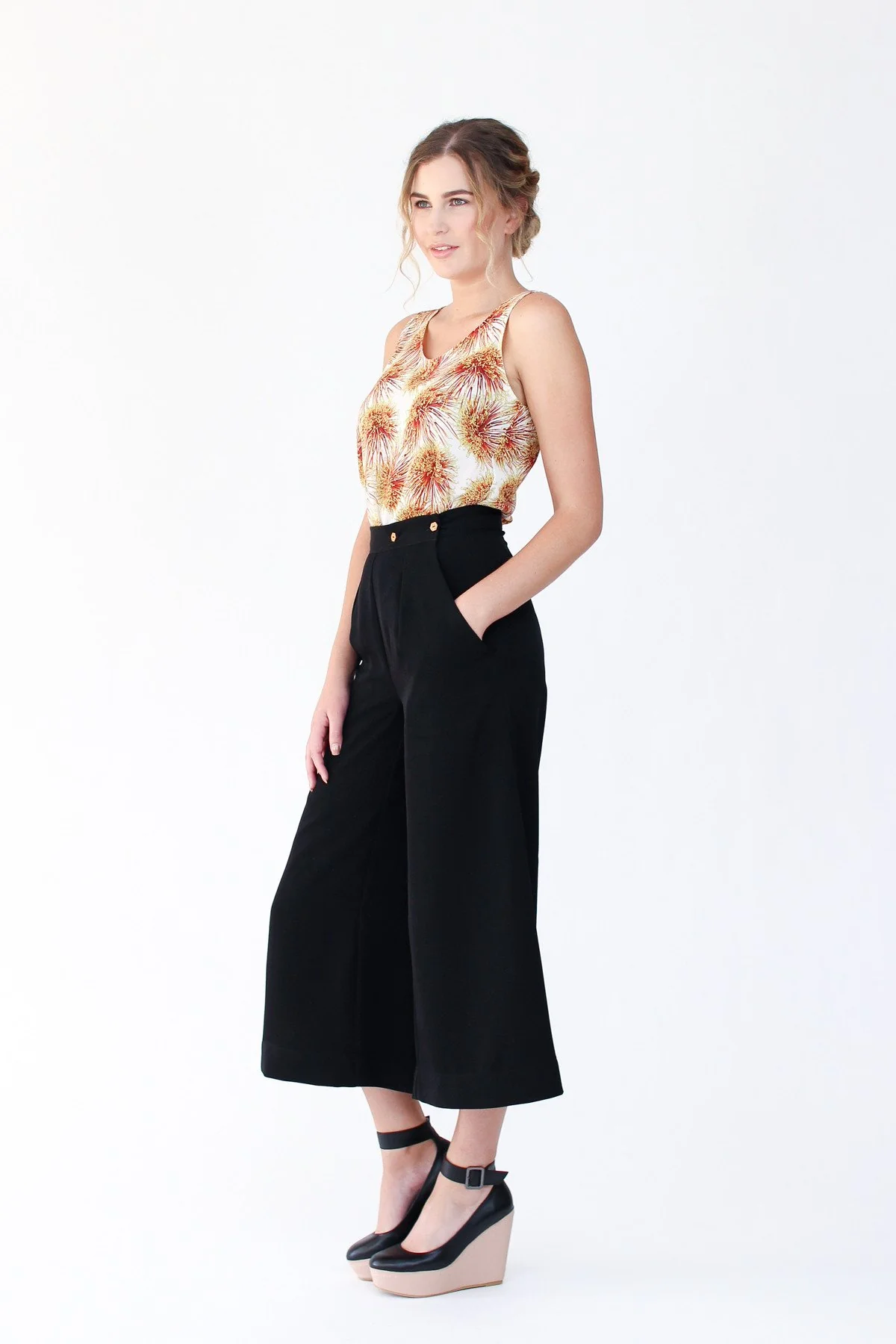 Megan Nielsen Flint Pants Pattern 0-20 - Image 21
