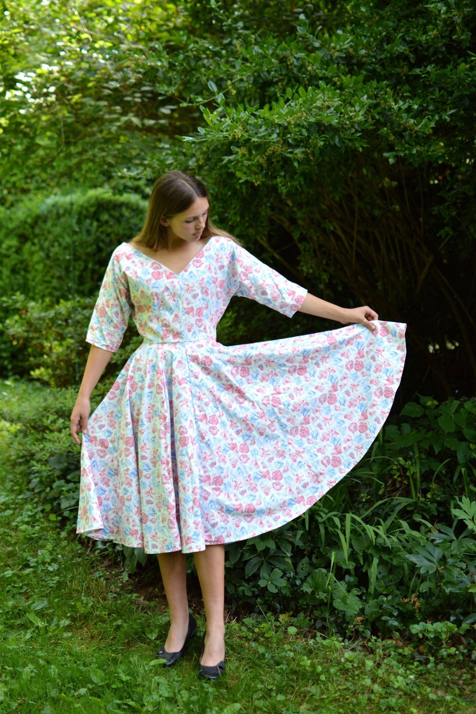 Folkwear Fifties' Fit and Flair Dress Pattern - Image 2