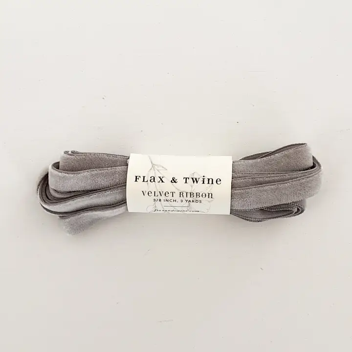 3/8" Velvet Ribbon in 3 Yard Bundle- Assorted Colours - Image 3