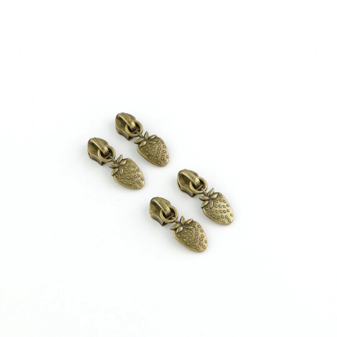 #5 Strawberry Zipper Pulls - 4 per Pack - Image 3