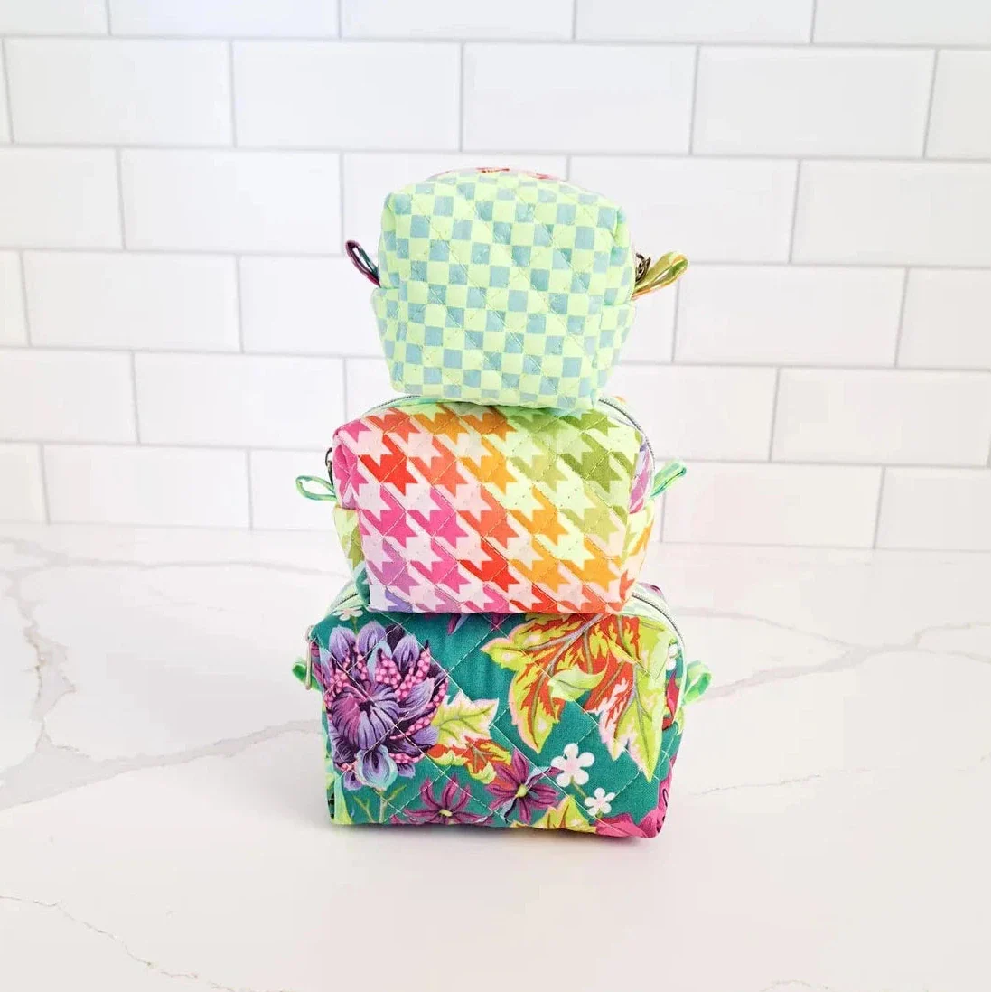 Center Street Quilts Foxboro Pouch - Image 8