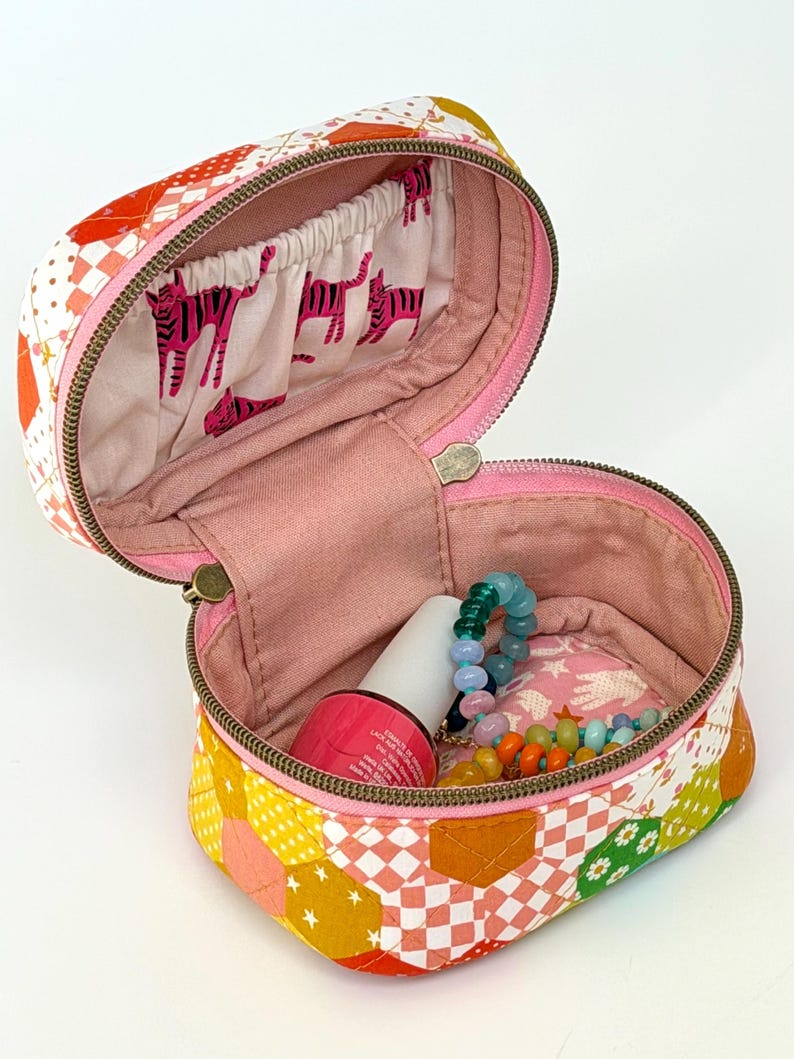 Craft Owl Handmade Train Case Pattern - Image 2