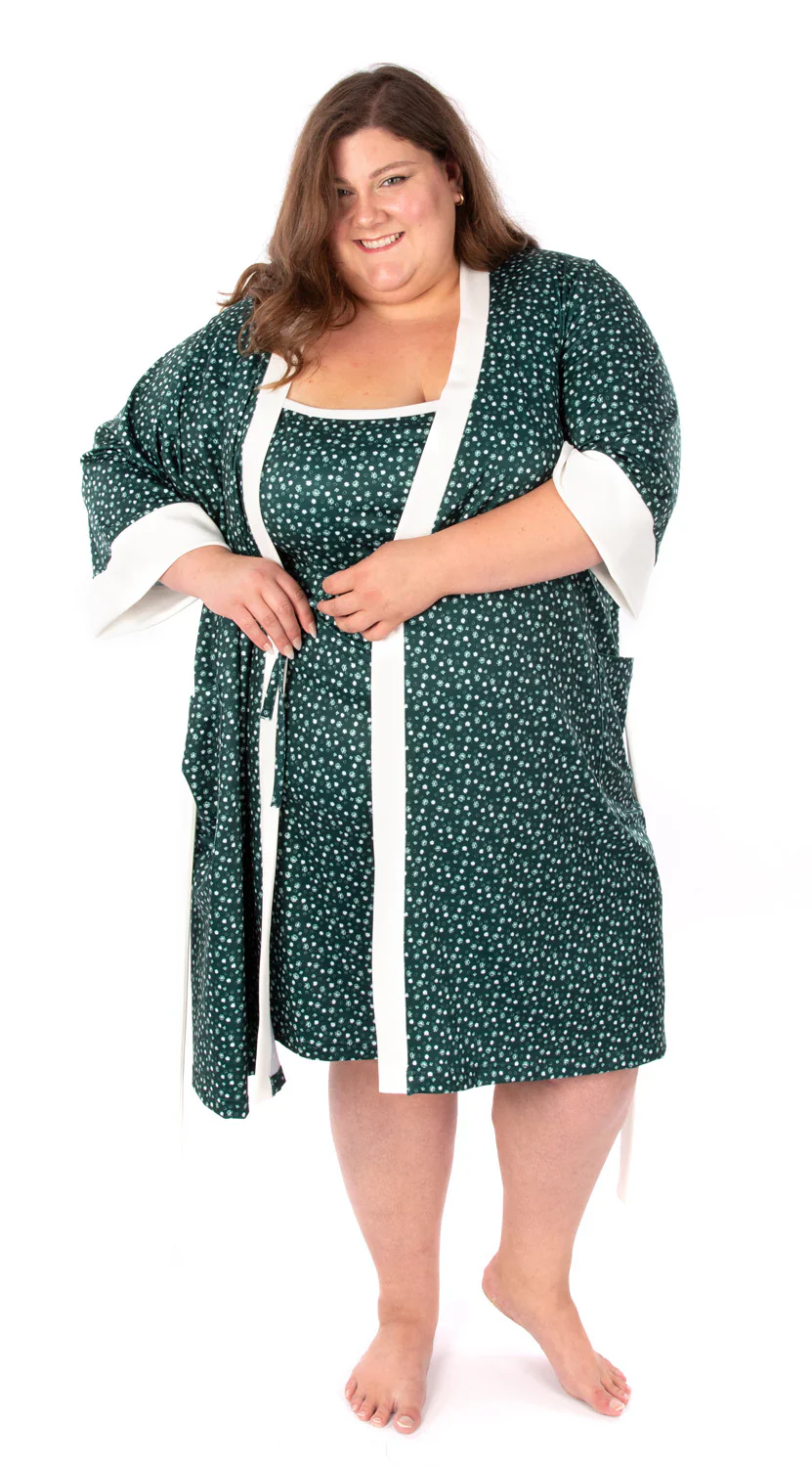Jalie 4461 - Solene Lounge Robe 2yrs to 2XL - Image 5
