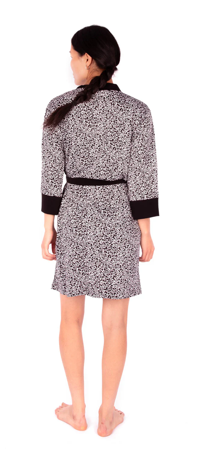 Jalie 4461 - Solene Lounge Robe 2yrs to 2XL - Image 7