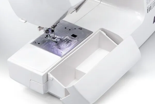 Janome 3160QDC-G - Image 3