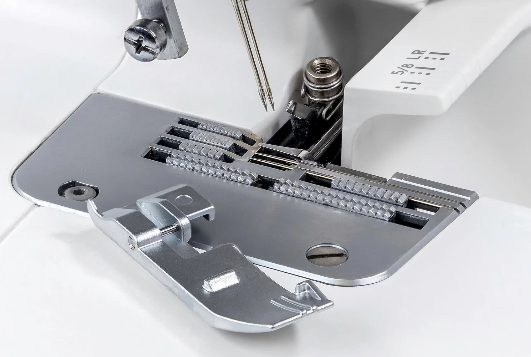 Janome MyLock454D Serger - Image 3