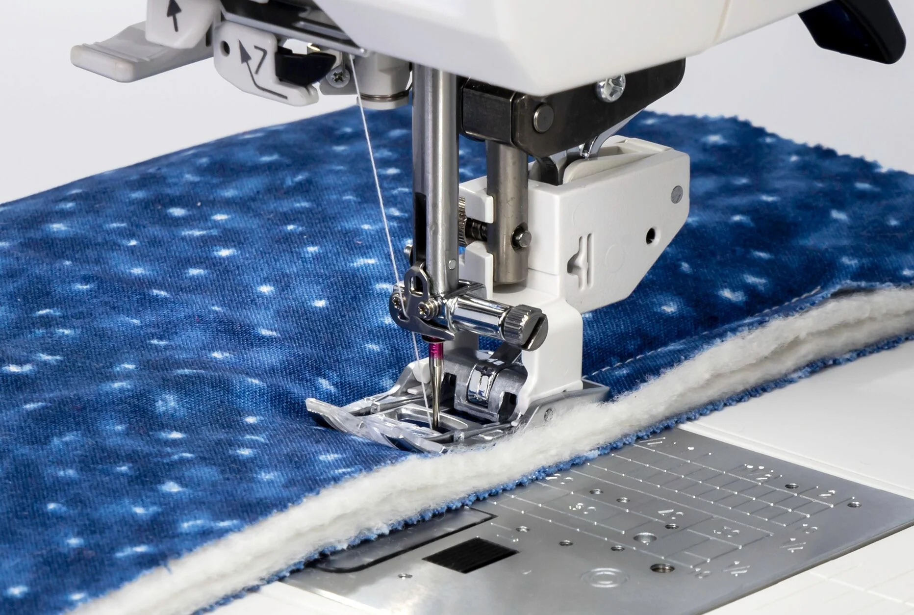 Janome Skyline S7 Anniversary Edition - Image 7