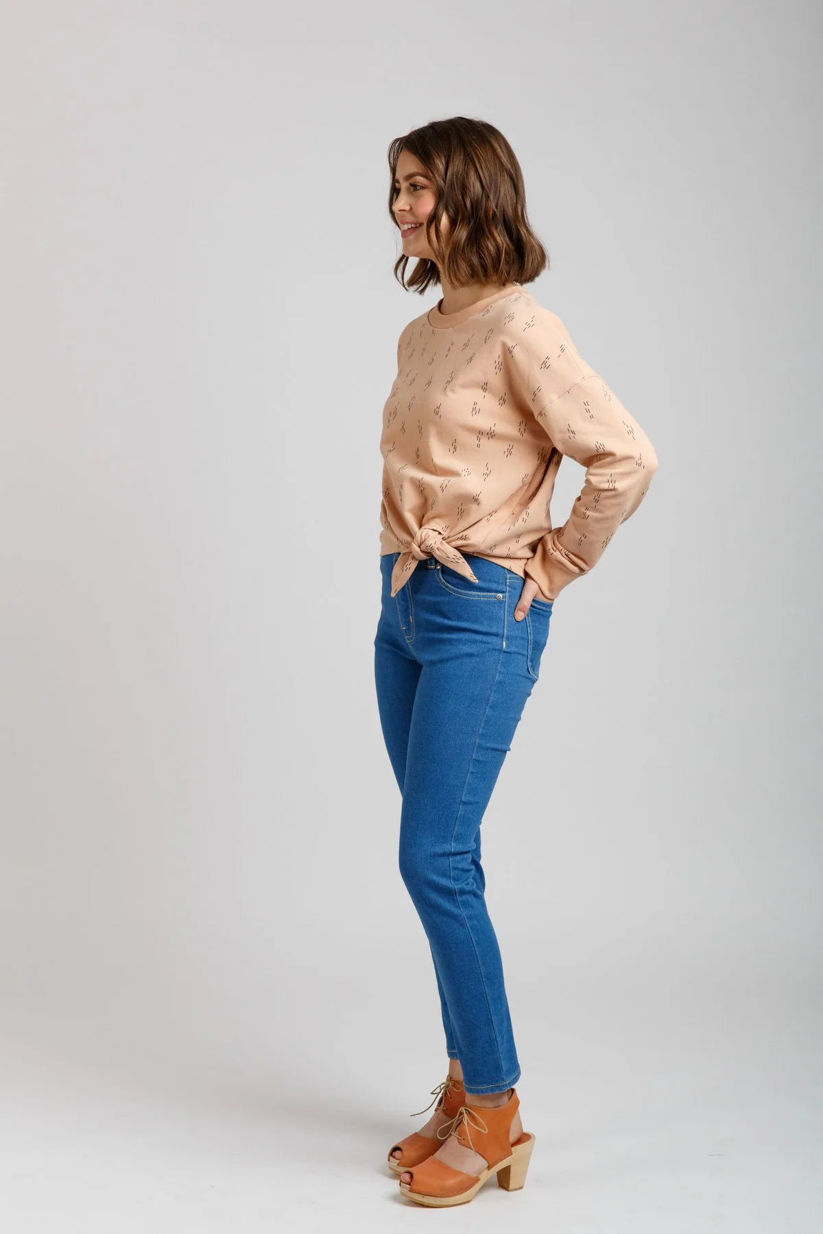 Megan Nielsen Jarrah Sweater 0-20 - Image 4