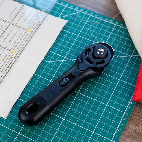 LDH Midnight Edition Rotary Cutter 45mm - Image 3