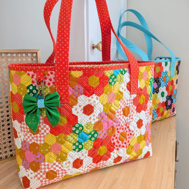 Ma Tante Quilts Divided Tablet Tote Pattern - Image 10