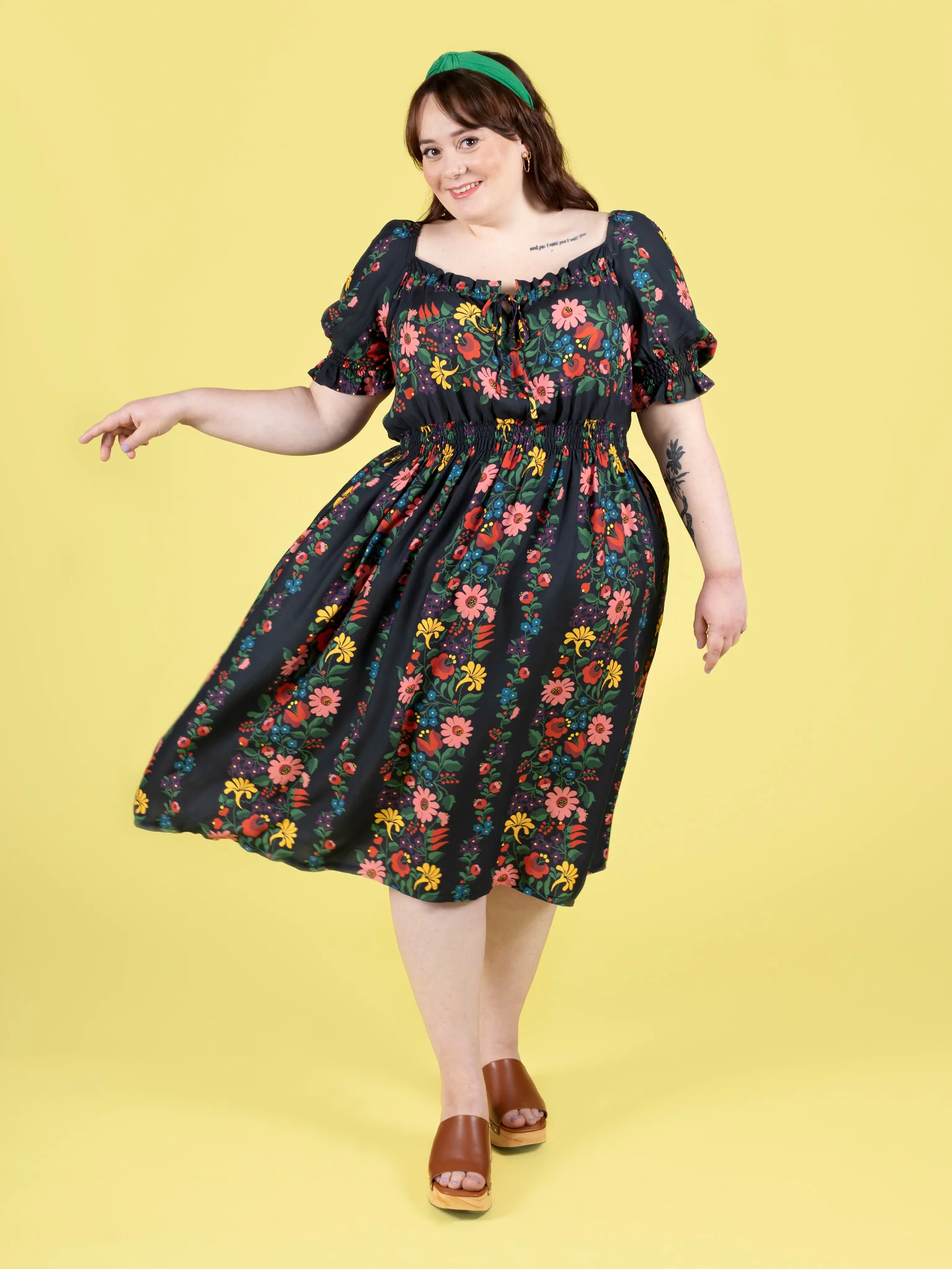 Tilly & The Buttons Mabel Dress & Blouse 2-30 - Image 9