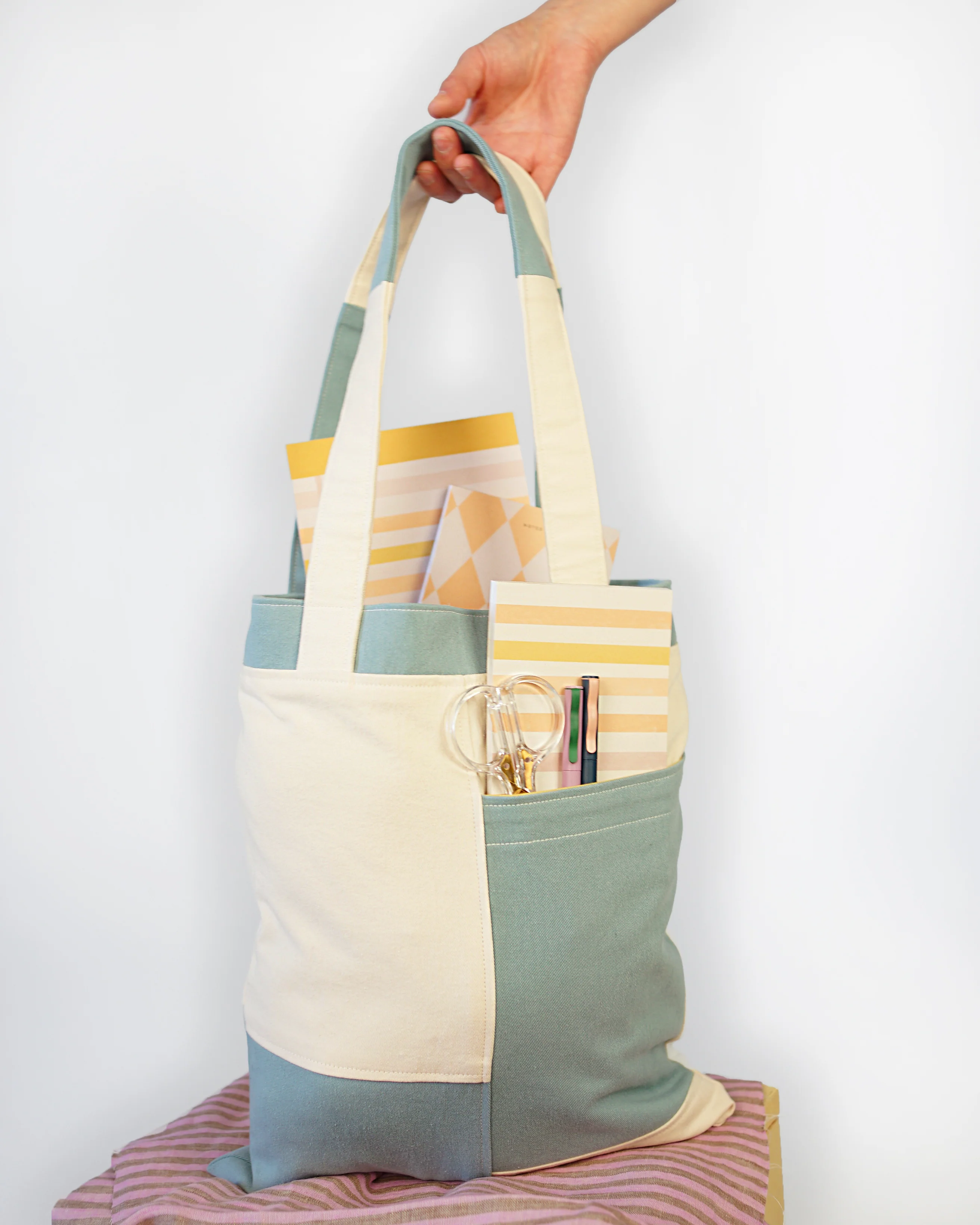 Matchy Matchy Stash Pocket Tote - PDF Pattern - Image 15