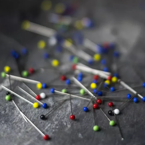 Merchant & Mills Glass Headed Pins - Image 2