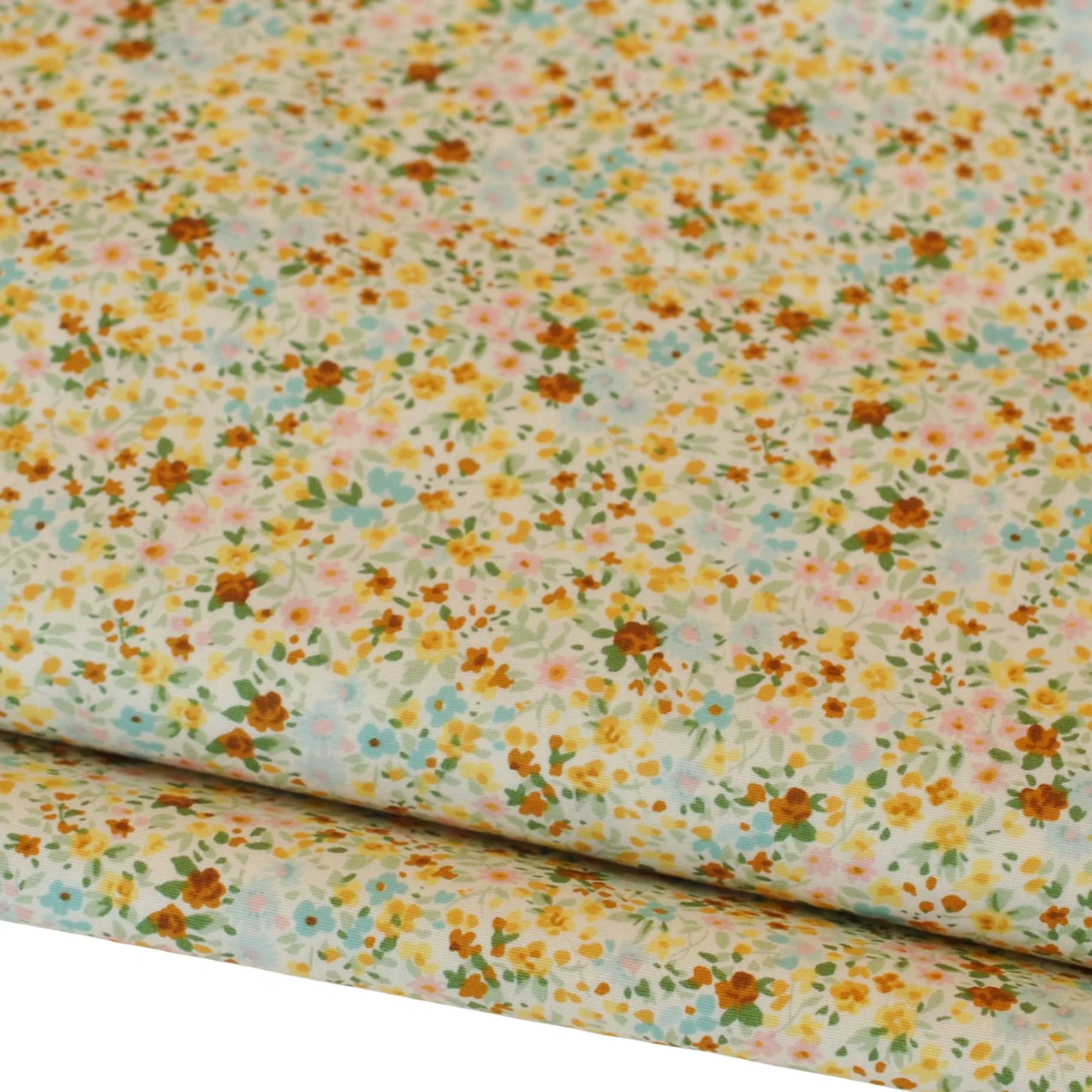 Robert Kaufman Fabrics Sevenberry Petite Garden in Summer