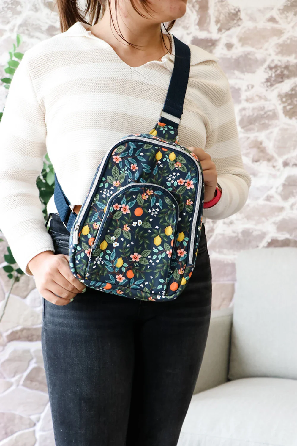 Sallie Tomato Jenny Sling Bag Pattern - Image 3