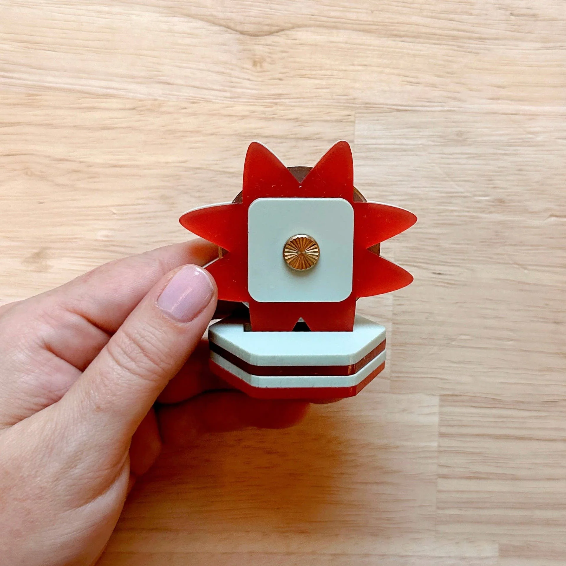 Feral Notions Sawtooth Star Thread Cutter