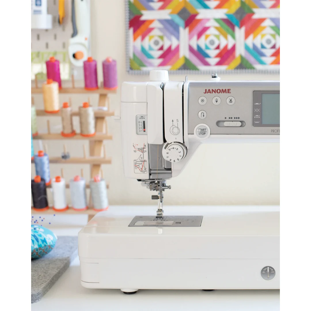 School of Quilting: The Definitive Guide to All Things Patchwork - Image 5