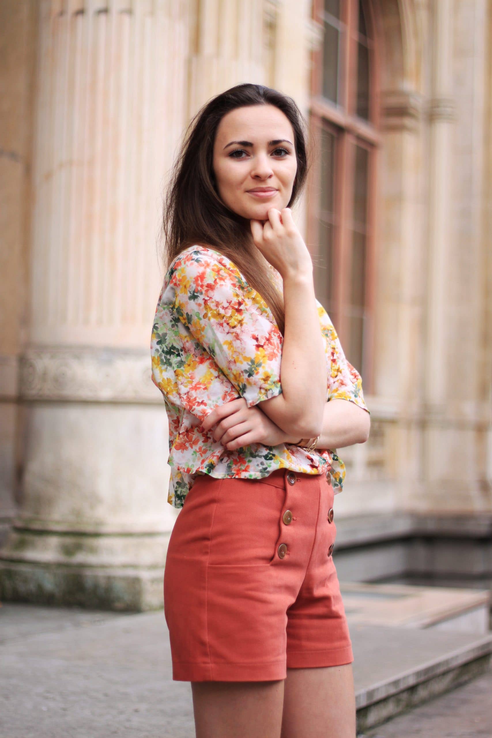 Cha'coud Iris Shorts Sizes 34 to 44 - Image 3