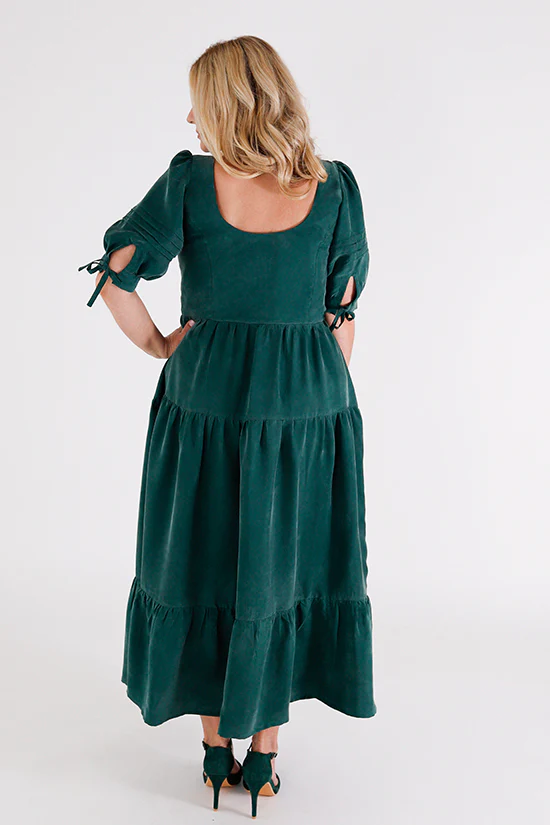 Chalk & Notch Shay Dress 0-30 - Image 7