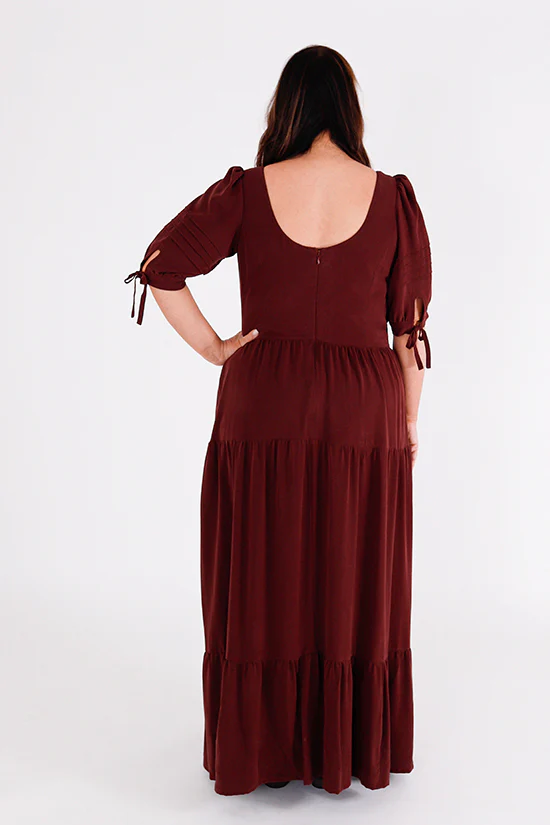 Chalk & Notch Shay Dress 0-30 - Image 9