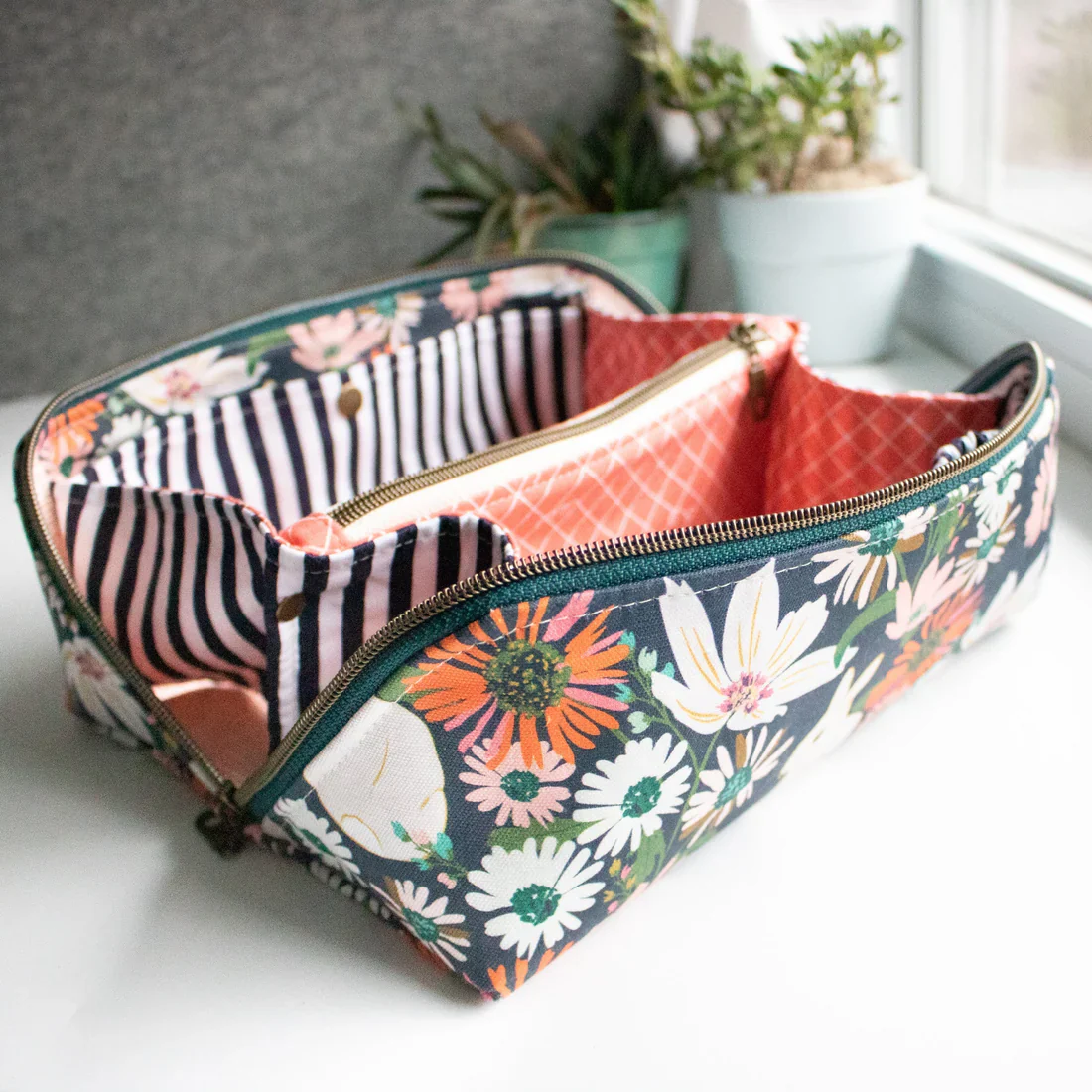 Love you Sew Spring Roll Pouch Pattern - Image 5