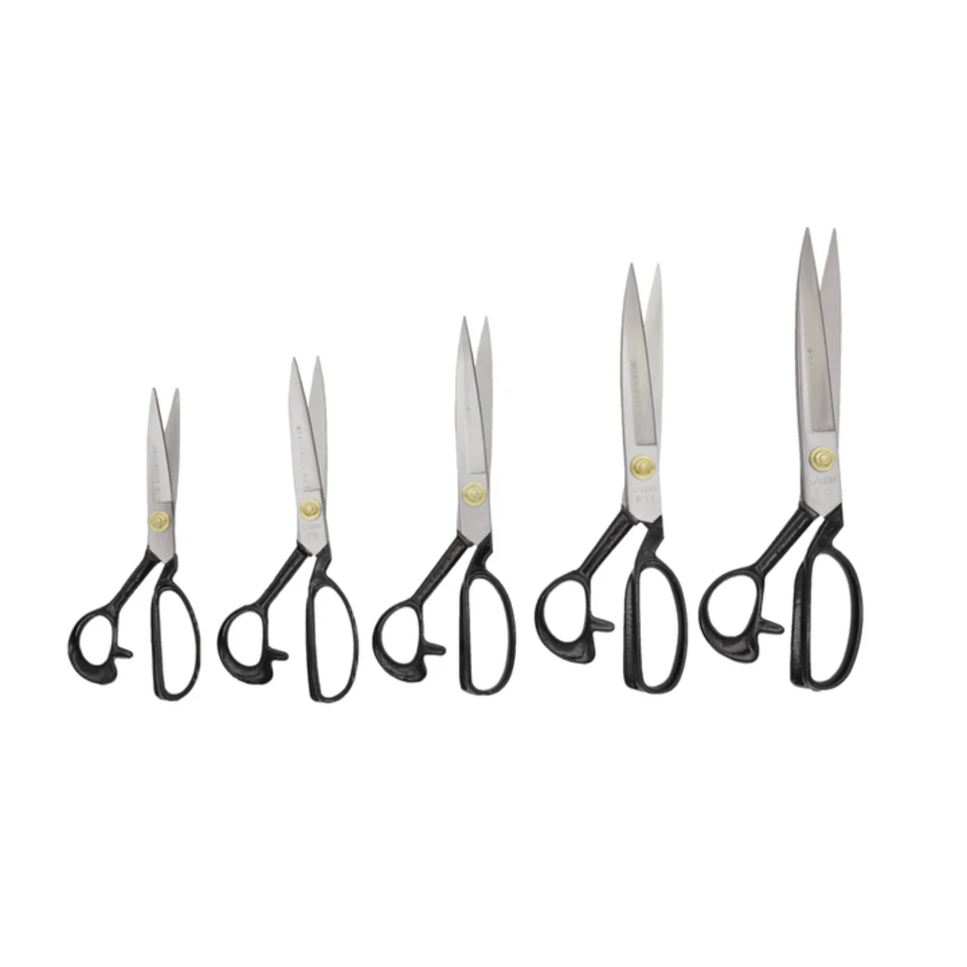 Traditional Carbon Steel Fabric Shears - Rubber Handle - Image 2