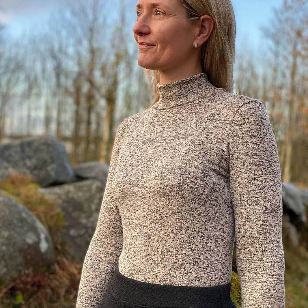 Wardrobe By Me Trudy Turtleneck T-shirt - US 0-24 - PDF Pattern - Image 9