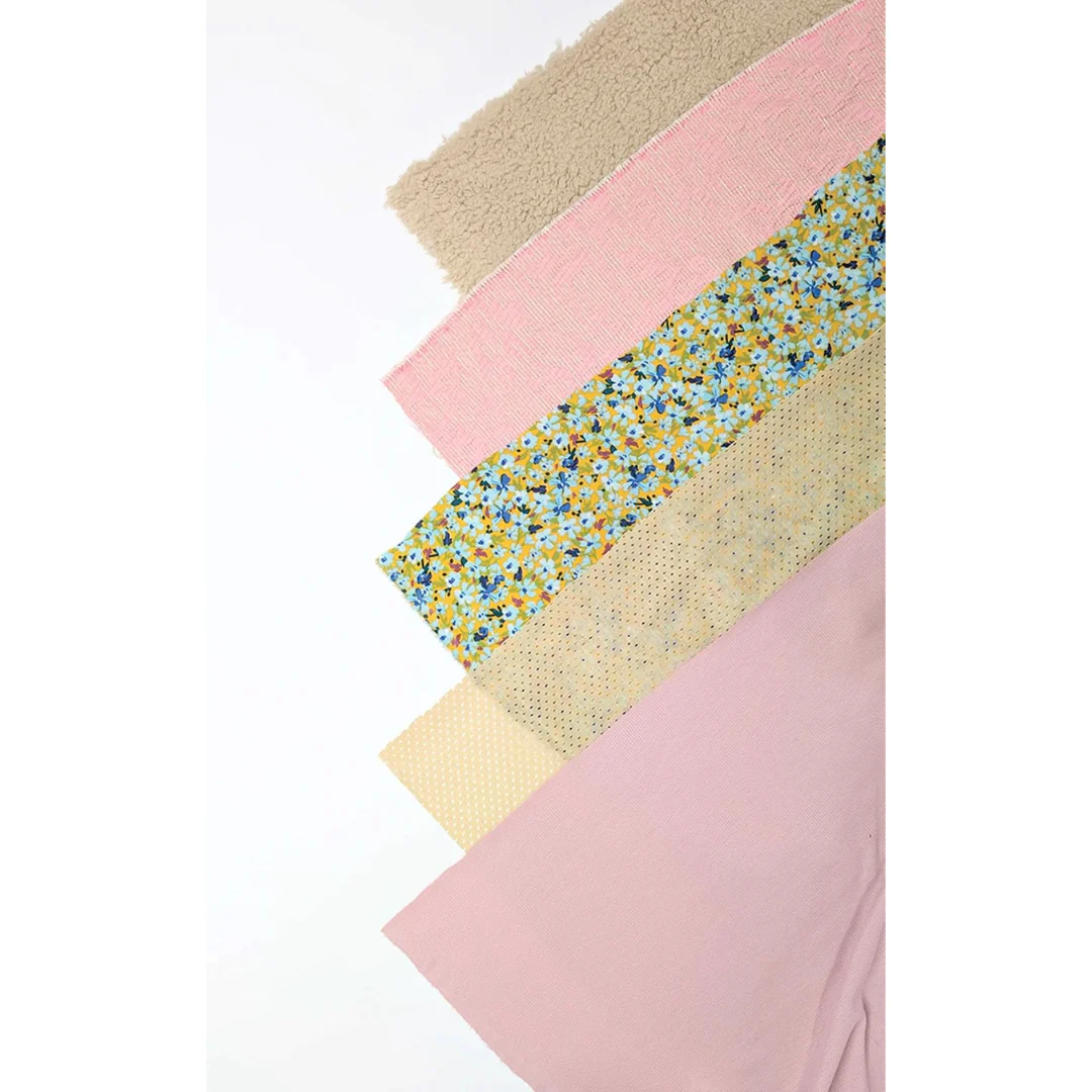 Ultimate Encyclopedia of Fabrics & Unconventional Materials by Annye Driscoll - Image 5